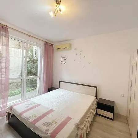Breeze Apartman Várna
